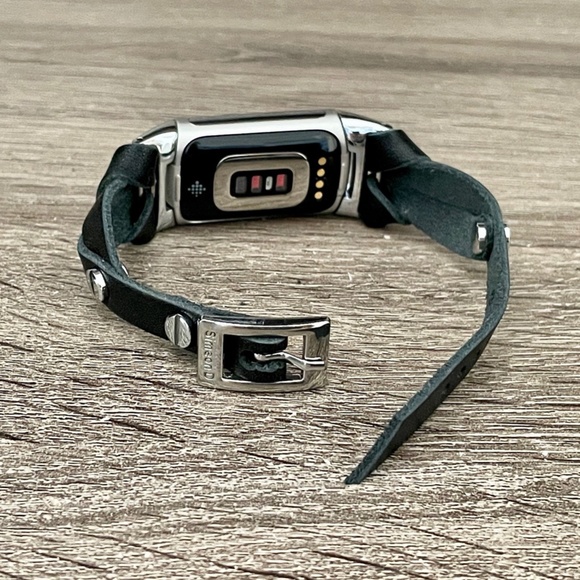 Slim Black Leather Strap Silver Fitbit Charge 5 Band Women Fashion Wristband - Picture 3 of 7